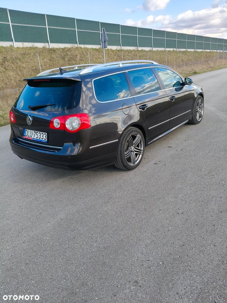 Volkswagen Passat 2.0 TDI DPF Highline - 3
