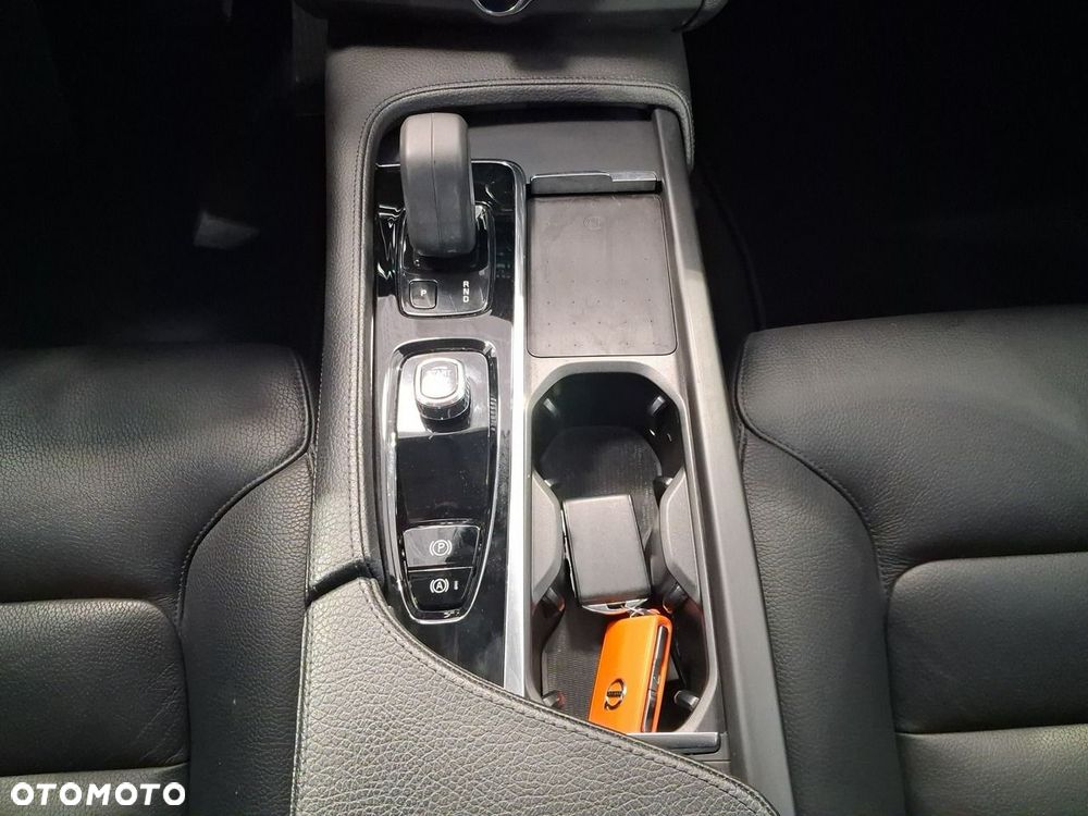 Volvo S90 - 21