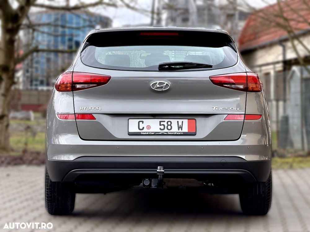 Hyundai Tucson - 8