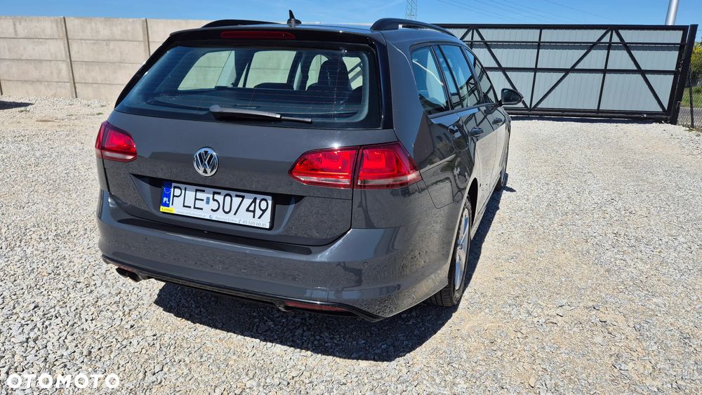 Volkswagen Golf - 29