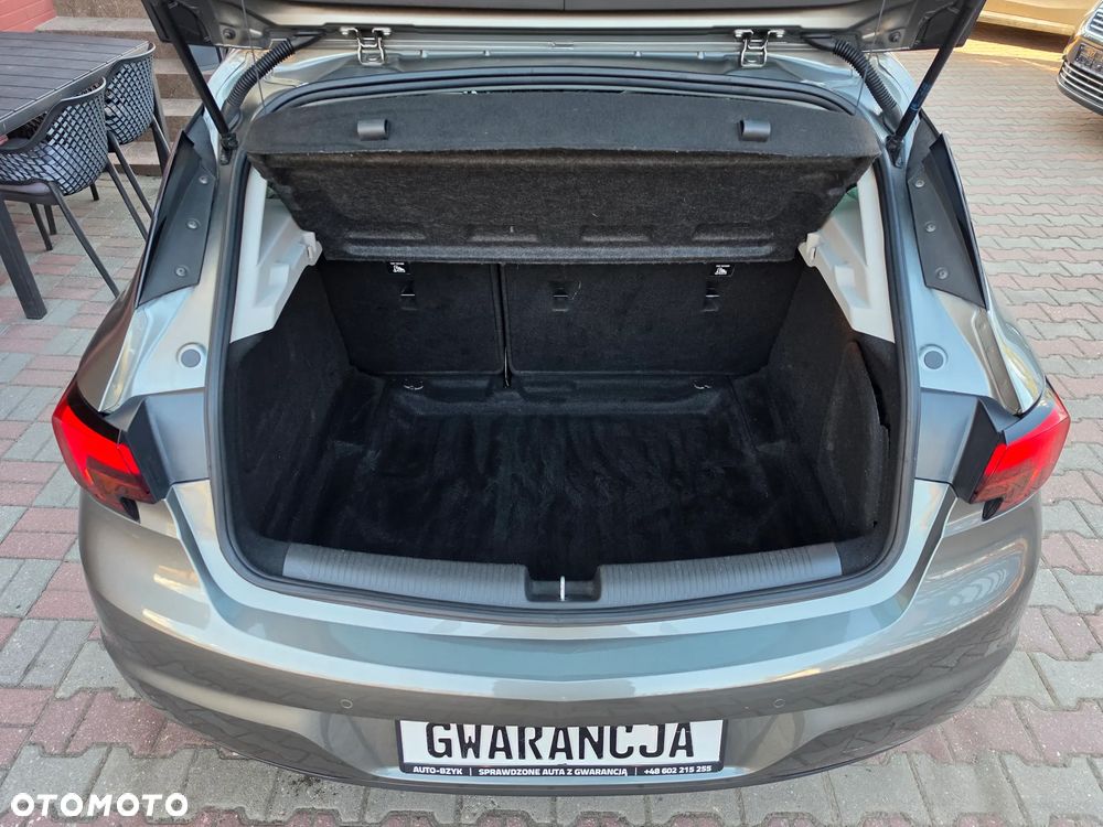 Opel Astra 1.4 T Cosmo EU6 - 14