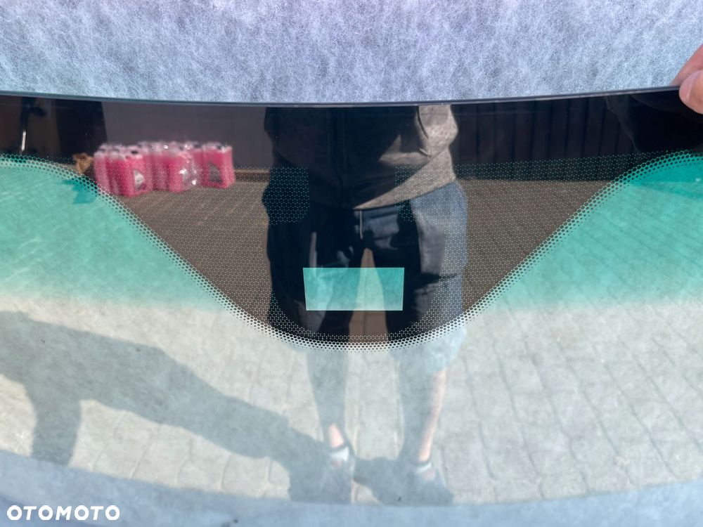 mercedes c-klasa w203 coupe szyba przednia po 2000 - 2