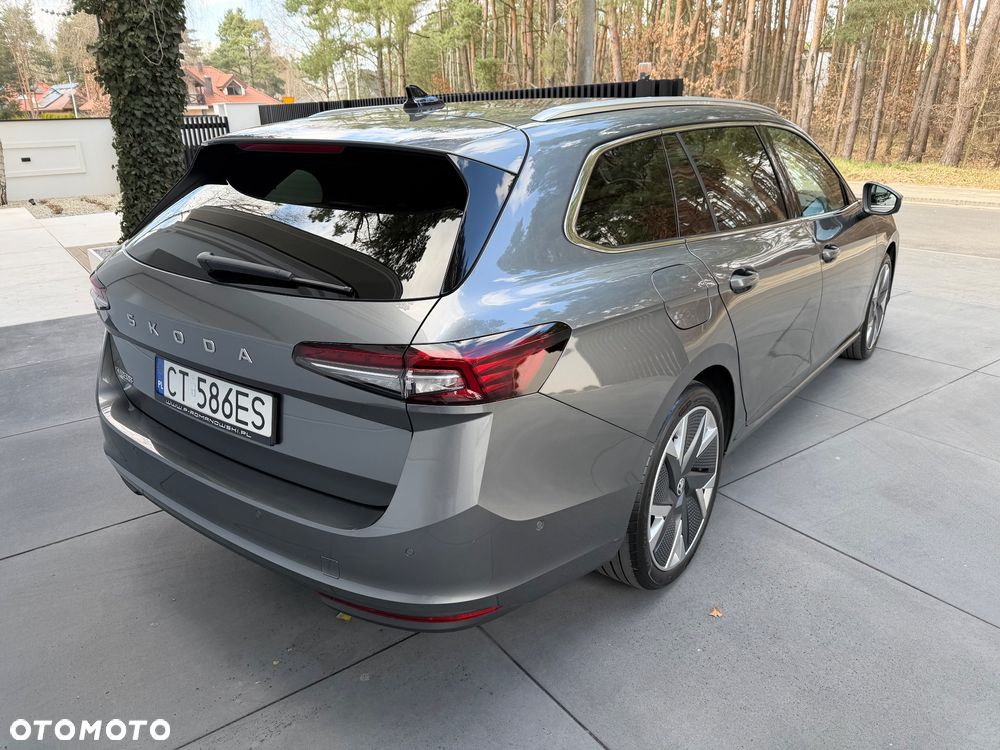 Skoda Superb 1.5 TSI mHEV Selection DSG - 10