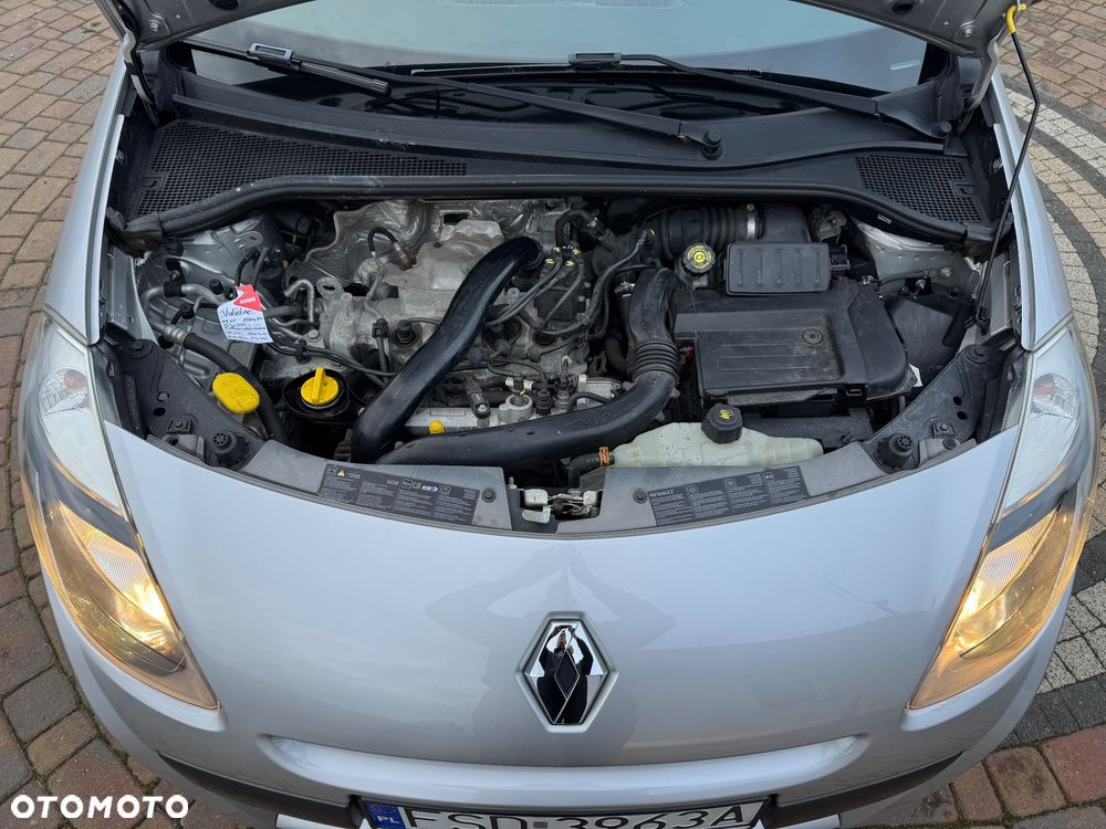 Renault Clio 1.2 TCE Authentique - 33