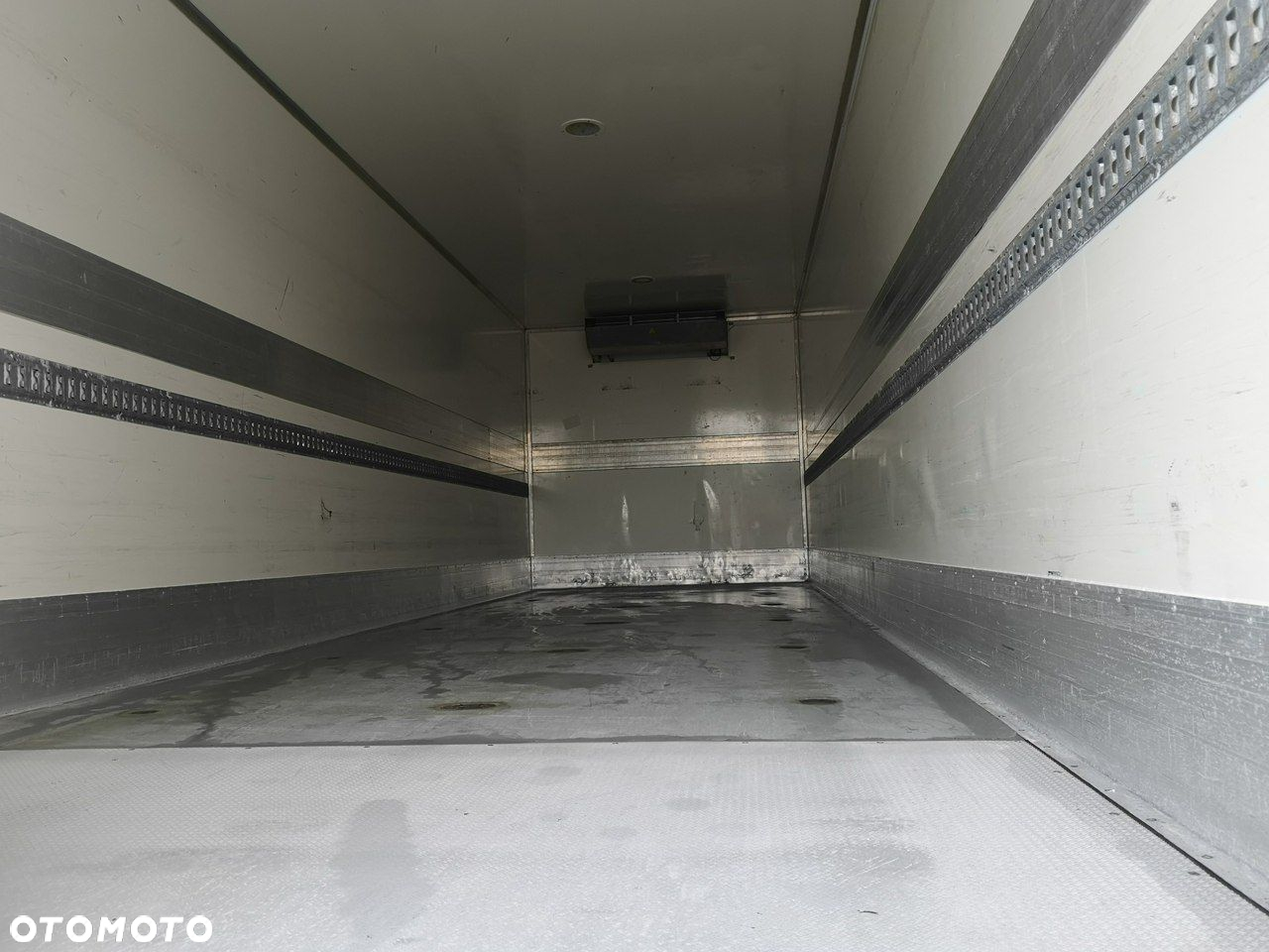 DAF CF 370 Chłodnia 3 Osiowa Winda Manual Niski Przebieg! - 21