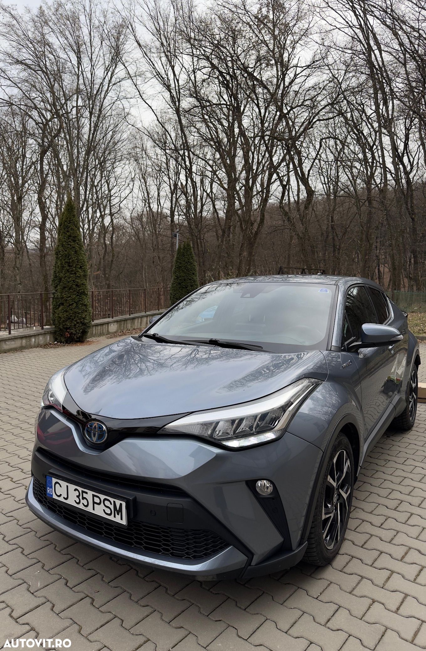 Toyota C-HR 1.8 Hybrid Business Edition - 1