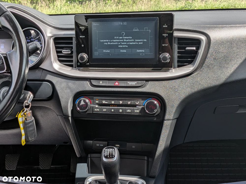 Kia Ceed 1.6 CRDi SCR L Business Line - 17