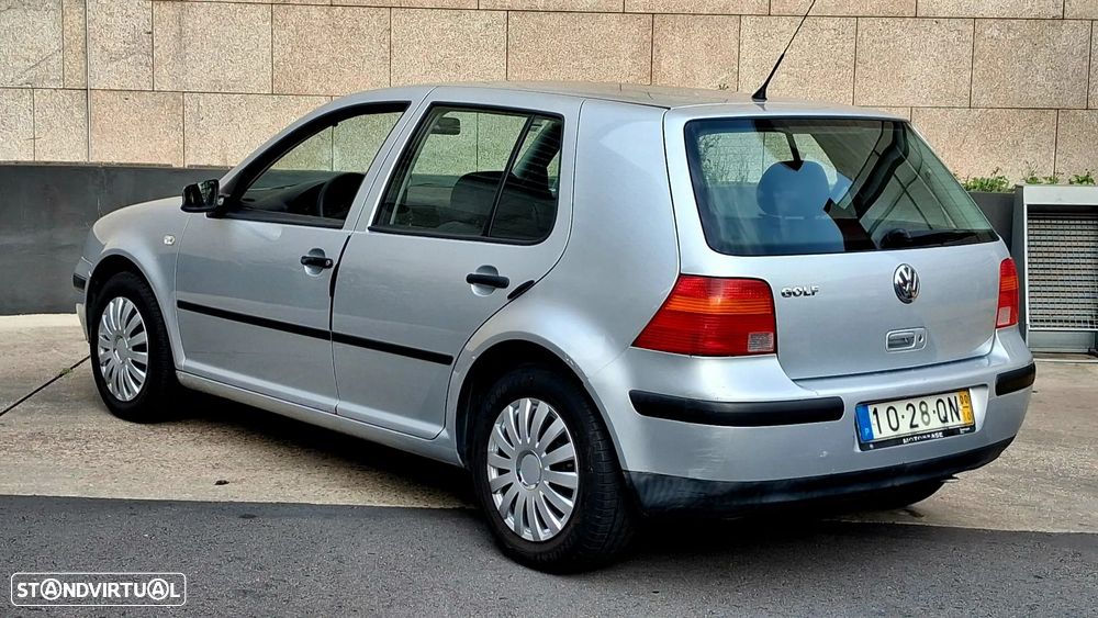 VW Golf 1.4i Confort - 9