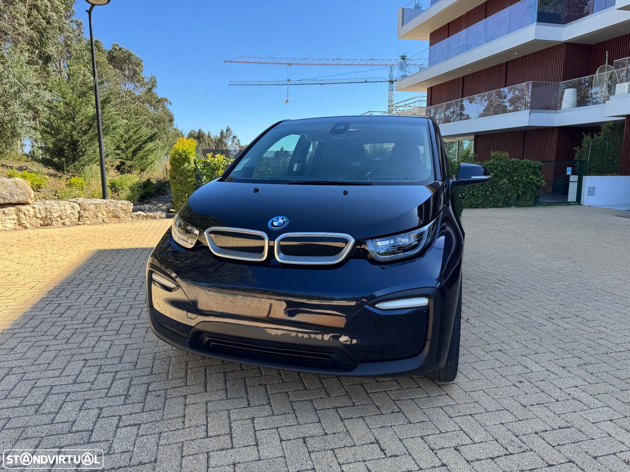 BMW i3 (120 Ah) - 1