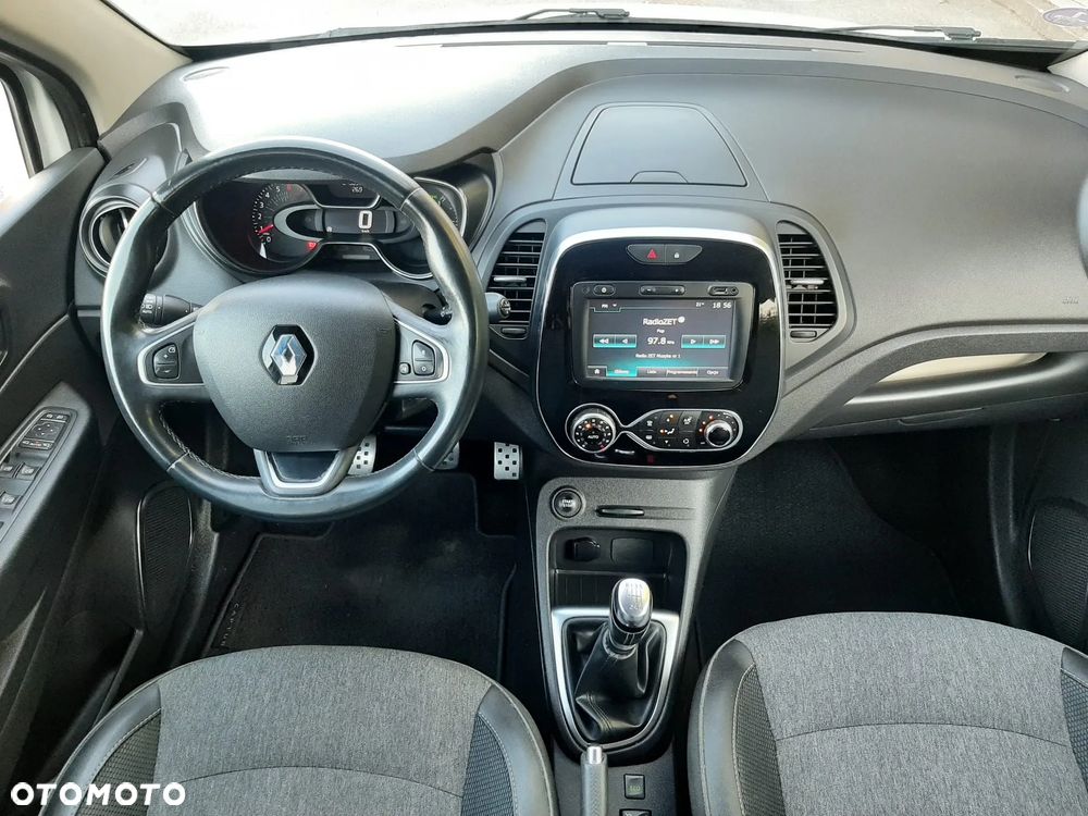 Renault Captur ENERGY TCe 120 Experience - 17