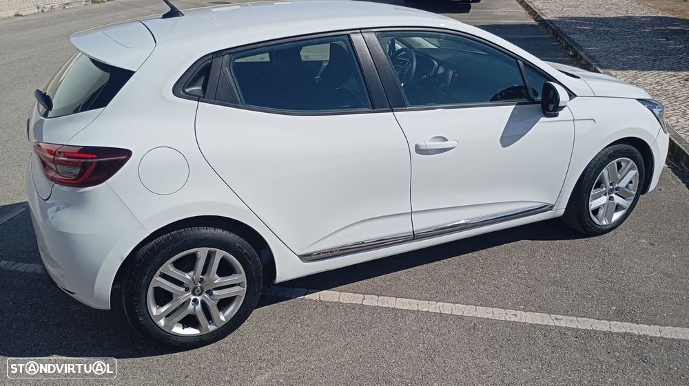 Renault Clio 1.0 TCe Limited Bi-Fuel - 9