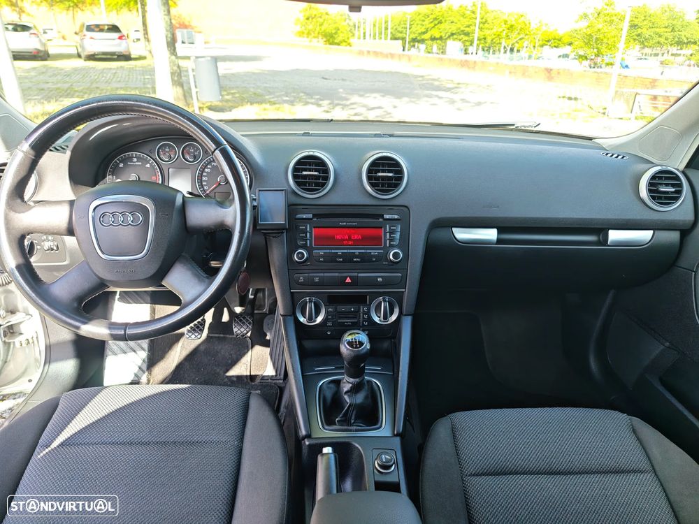 Audi A3 Sportback 1.6 TDI Attraction - 13