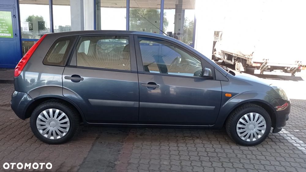 Ford Fiesta 1.4 Silver Magic - 9