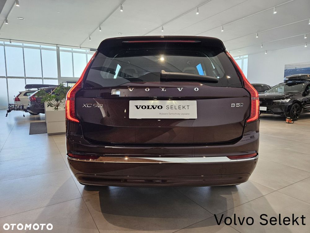 Volvo XC 90 - 8