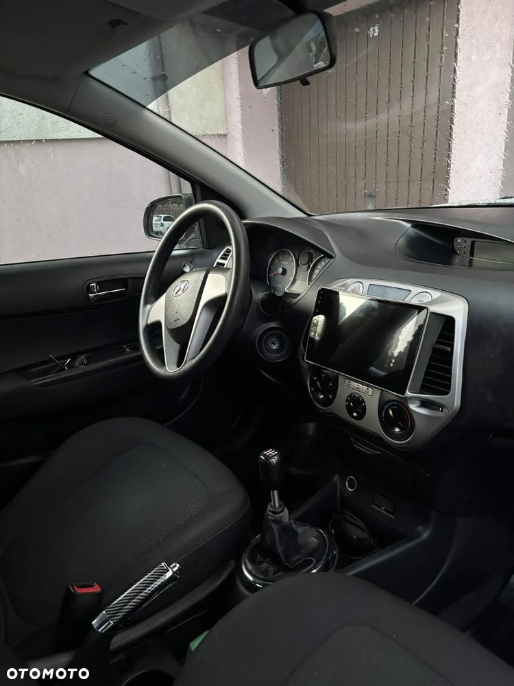 Hyundai i20 - 2