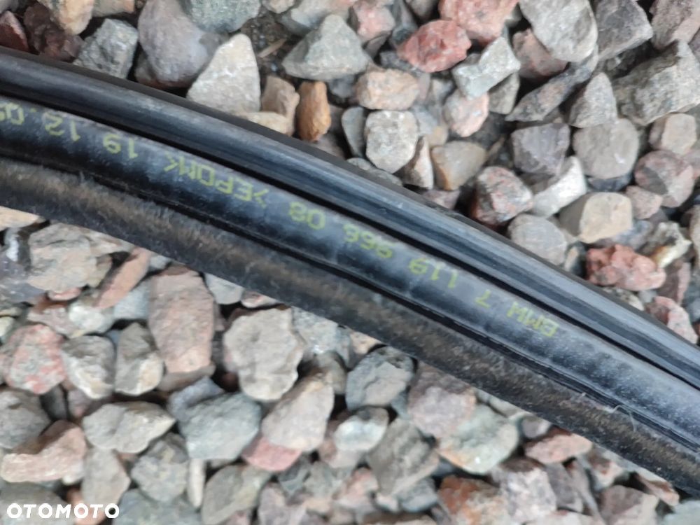 BMW E91 / E91 LCI ORYGINALNE USZCZELKI DRZWI TYŁ LEWA / PRAWA O NR. 51 72 7 247 262 / 51 72 7 164 813 OEM W BARDZO DOBRYM STANIE - 14