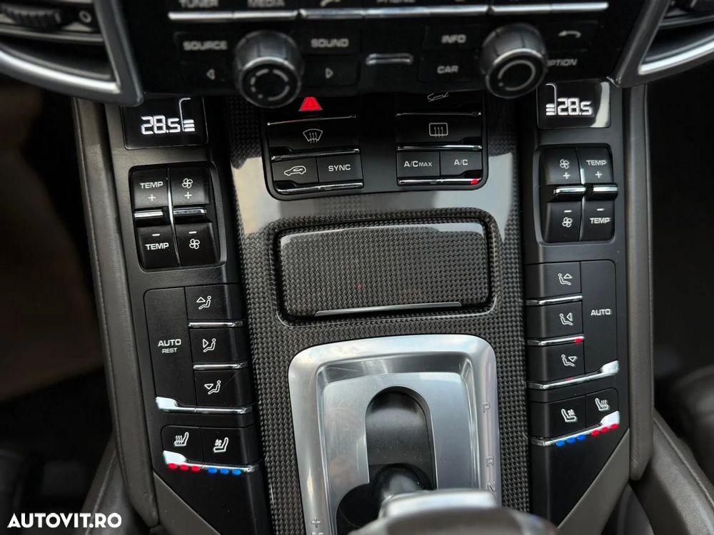 Porsche Cayenne S Hybrid V6 3.0L Aut. - 18