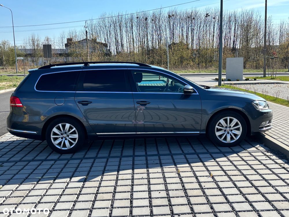 Volkswagen Passat 2.0 TDI DSG BlueMotion Technology Comfortline - 5