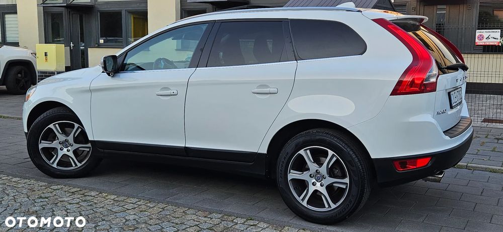 Volvo XC 60 DRIVe Summum - 4