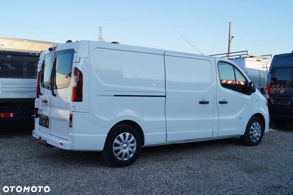 Opel Vivaro - 11
