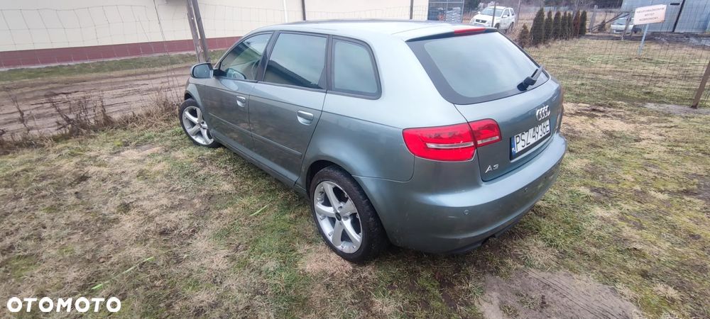 Audi A3 Sportback 1.6 TDI Attraction - 3