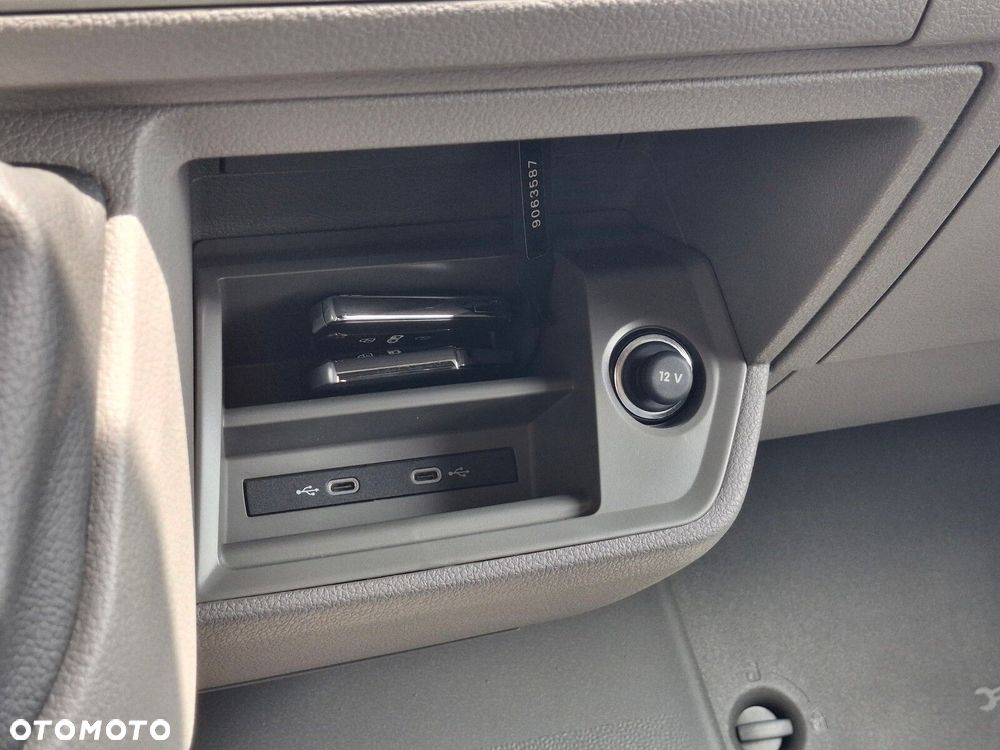 Volkswagen Crafter - 24