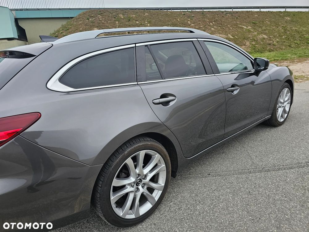 Mazda 6 - 8