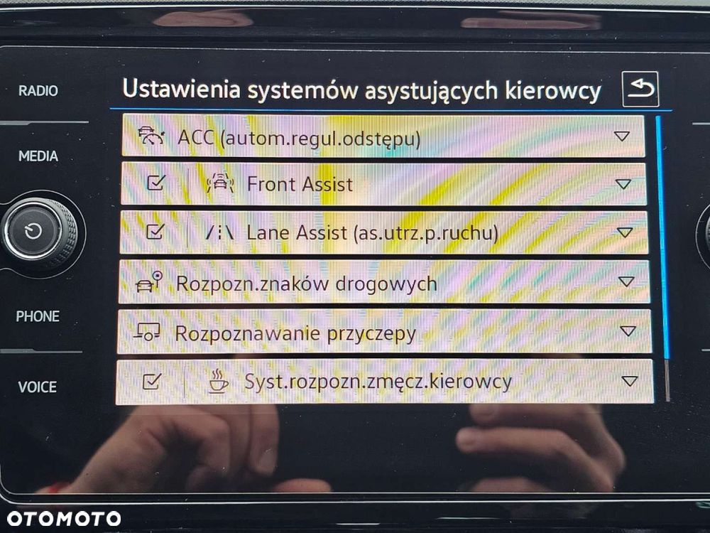 Volkswagen Passat Variant - 28