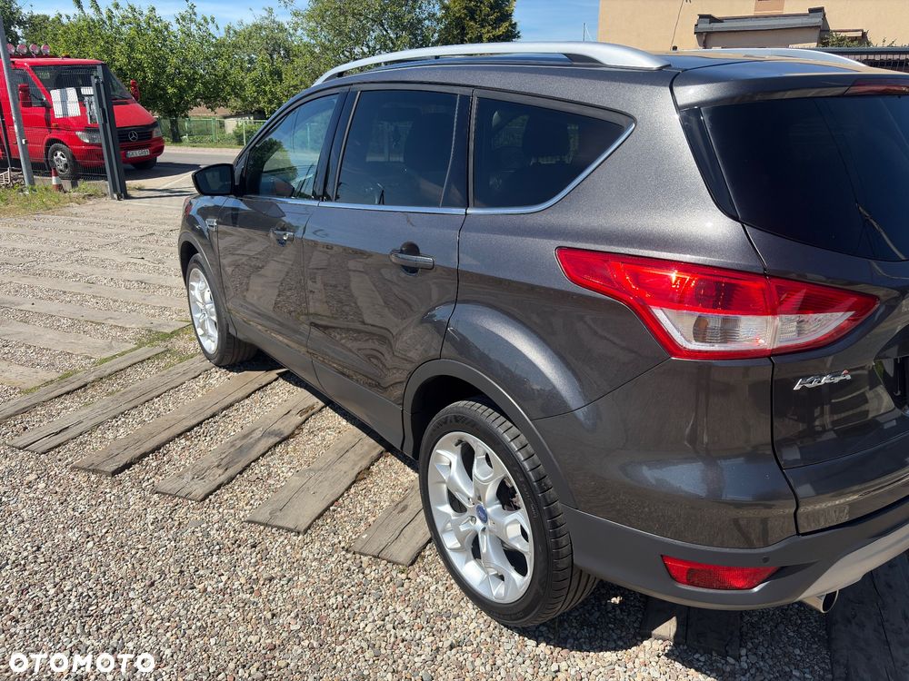 Ford Kuga 2.0 TDCi 2x4 Trend - 6