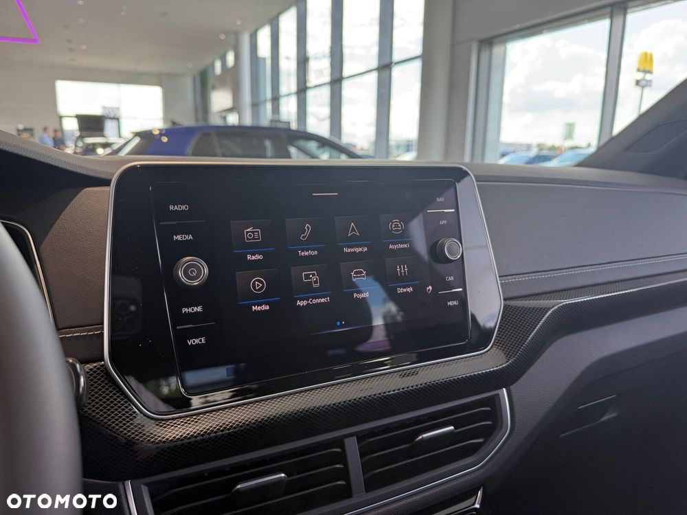 Volkswagen T-Cross - 16