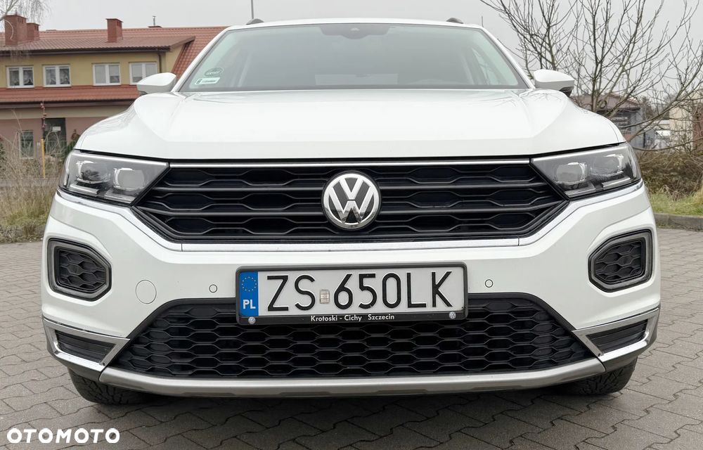 Volkswagen T-Roc ver-1-5-tsi-act-advance-dsg - 11