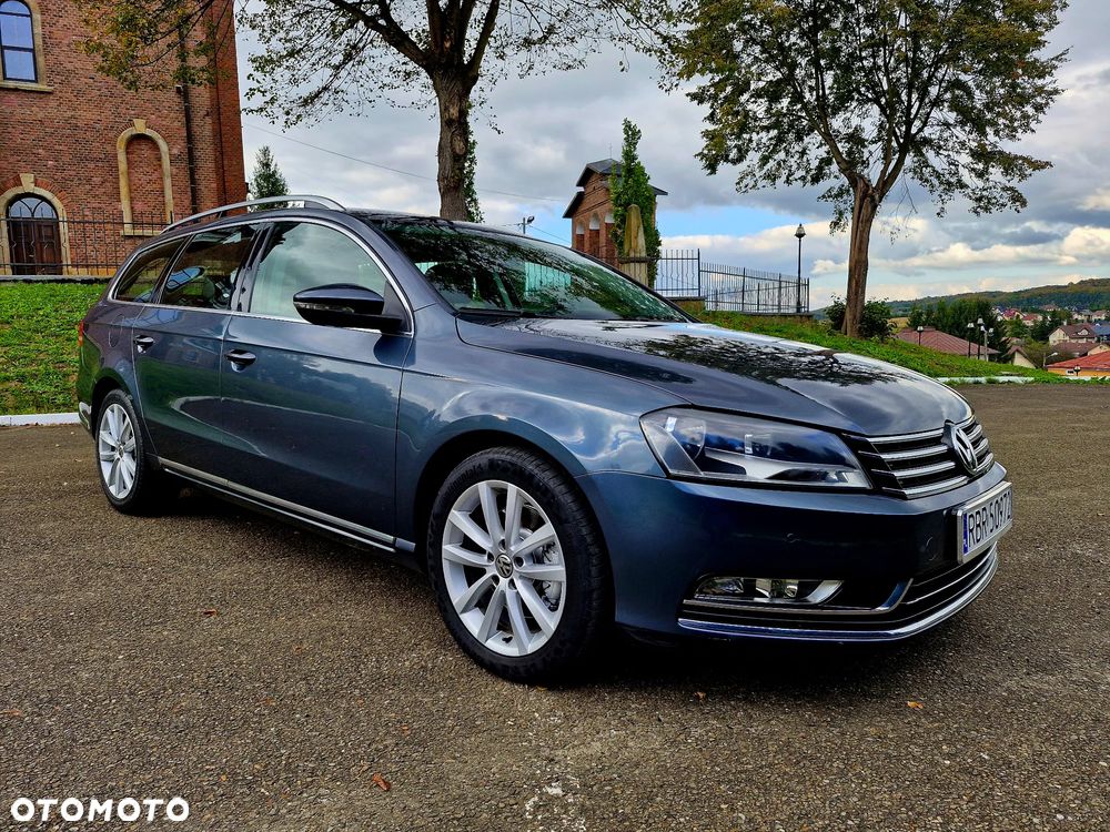 Volkswagen Passat Variant 2.0 TDI DSG BlueMotion Technology Highline - 10