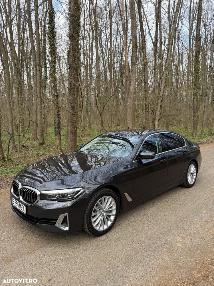 BMW Seria 5 530e xDrive Aut. Luxury Line - 4