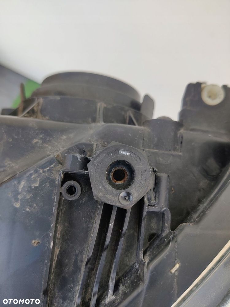 Lampa lewa Vw Up - 5