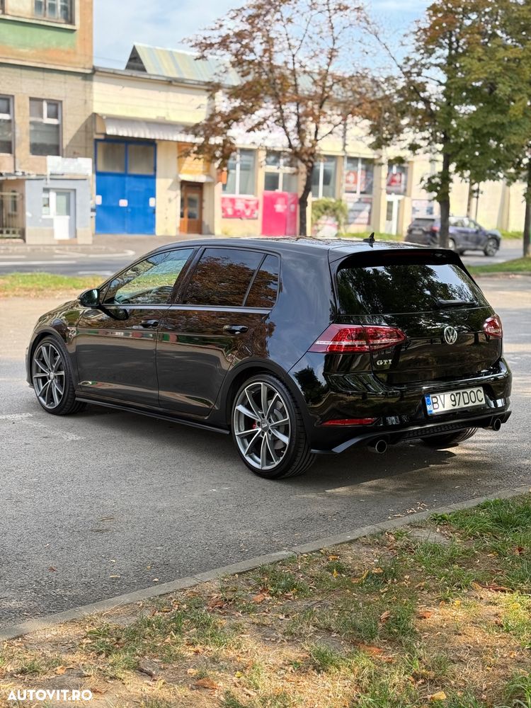 Volkswagen Golf 2.0 TSI BMT DSG GTI - 6