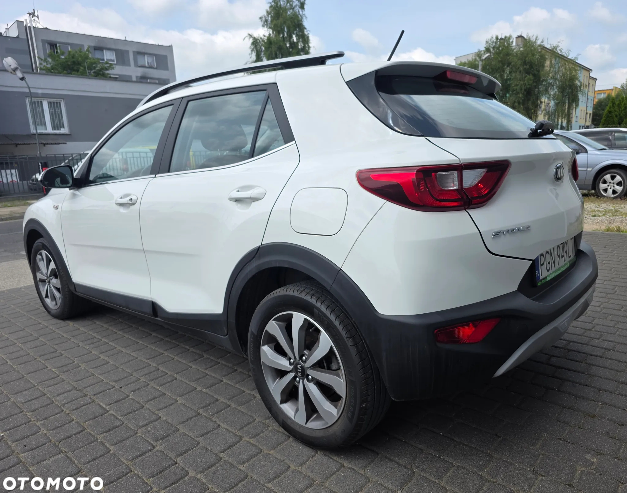 Kia Stonic 1.2 L Business Line - 7