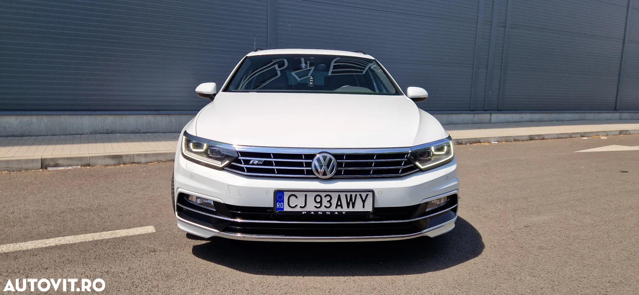 Volkswagen Passat Variant 2.0 TDI SCR (BlueMotion Technology) Highline - 3