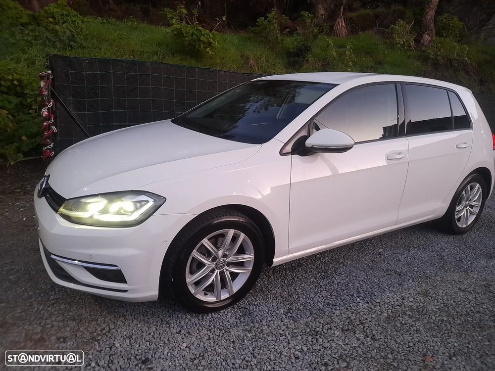 VW Golf 1.6 TDI Highline - 4