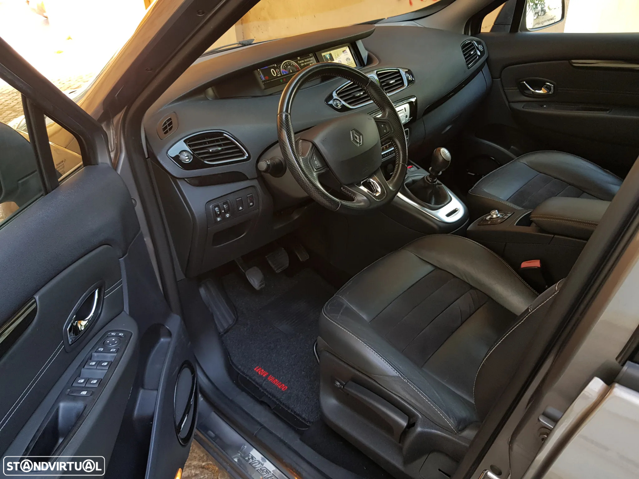 Renault Grand Scénic 1.6 dCi Bose Edition 7L - 13