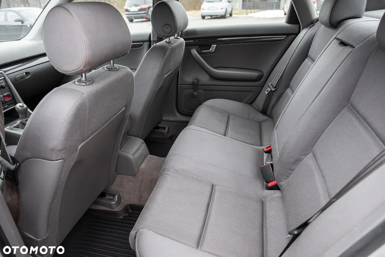 Audi A4 Avant 2.0 - 16
