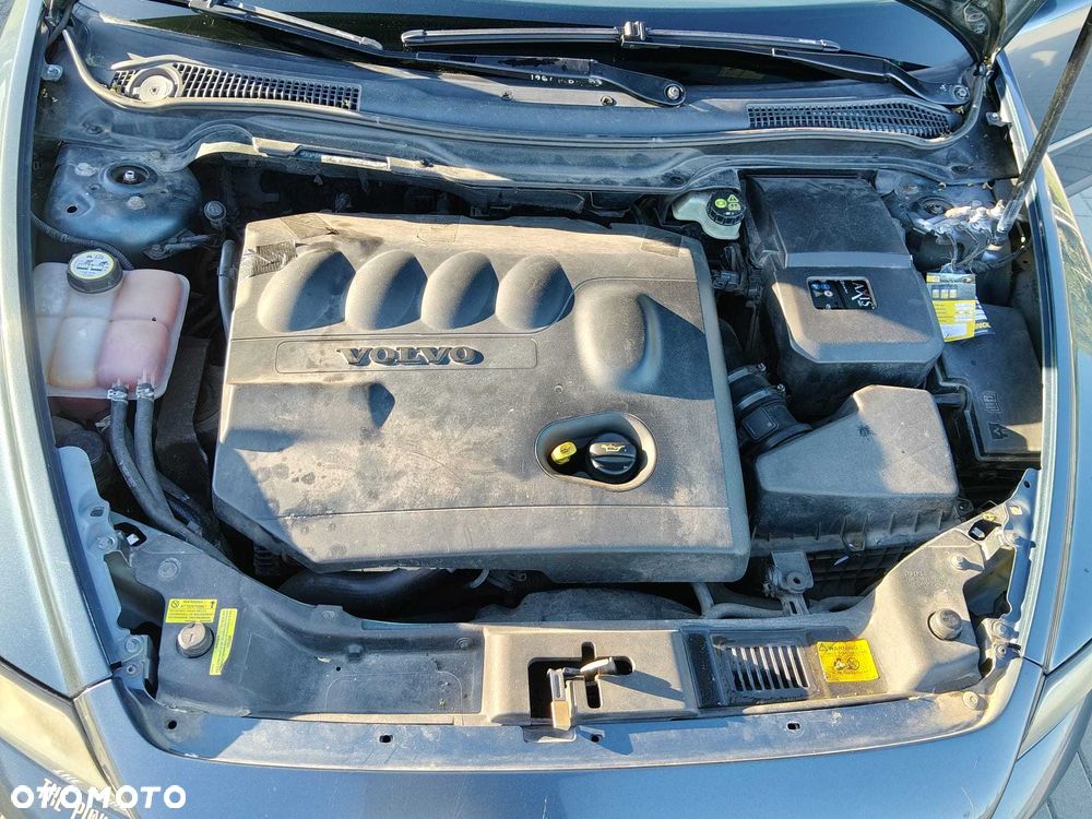 Volvo V50 - 4