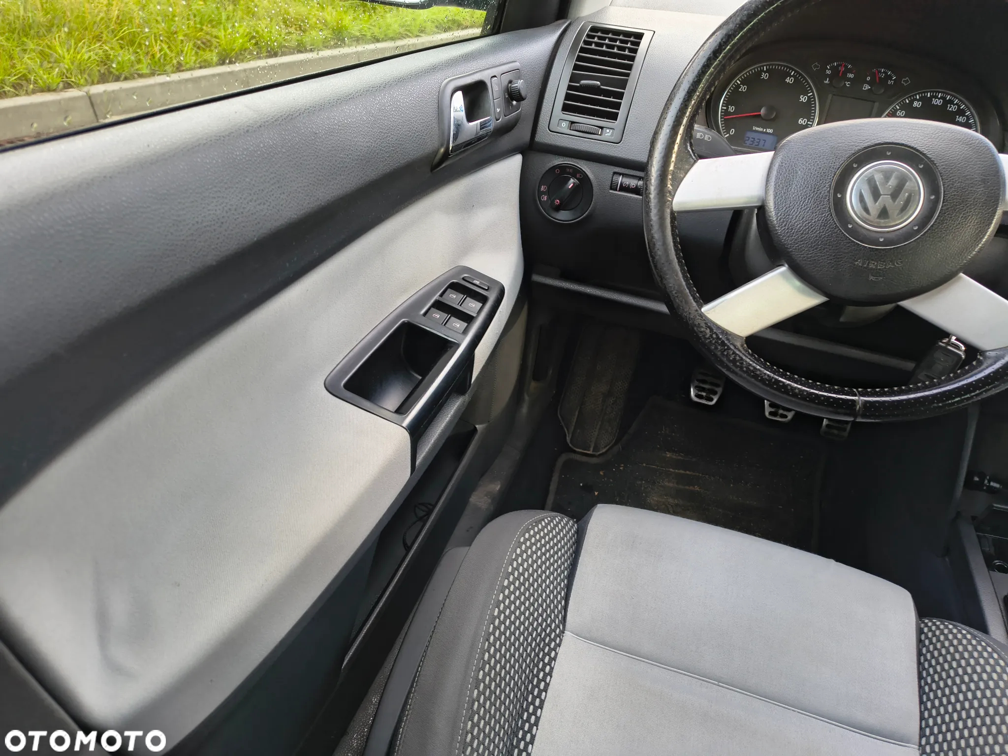 Volkswagen Polo Cross 1.6 - 8