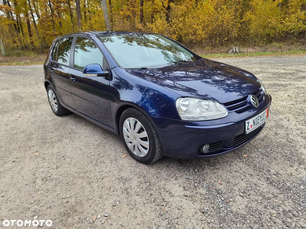 Volkswagen Golf - 3