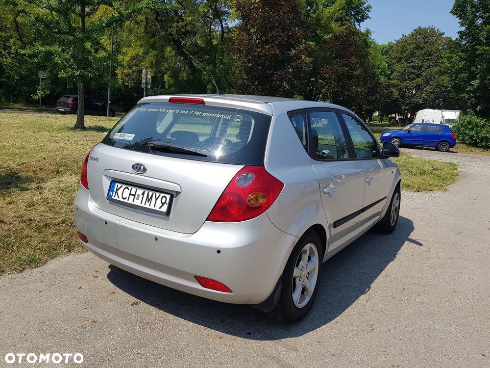 Kia Ceed 1.4 Comfort + - 3