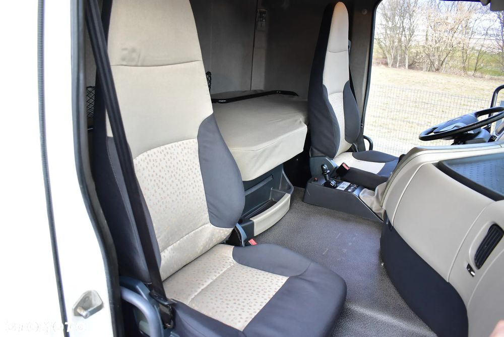 Renault Kerax 460 DXI Wywrotka 3-Str. 8x4 / Euro 5/ Manual/ Bordmatic/ Lander/Premium/ Sprowadzony z Austrii ! - 36