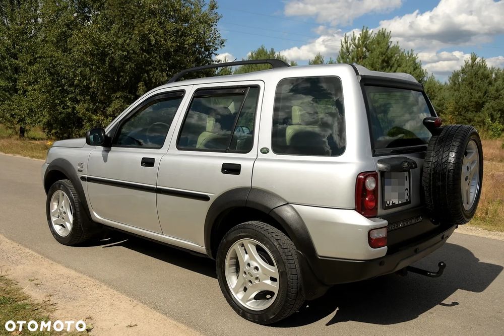 Land Rover Freelander - 4