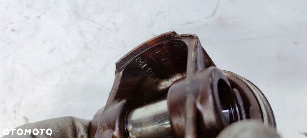 TŁOK LEWY AUDI 3.0TFSI CAJ 84L111 *1* - 4