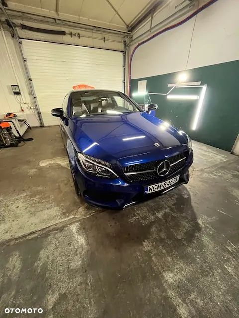Mercedes-Benz Klasa C 300 9G-TRONIC - 6
