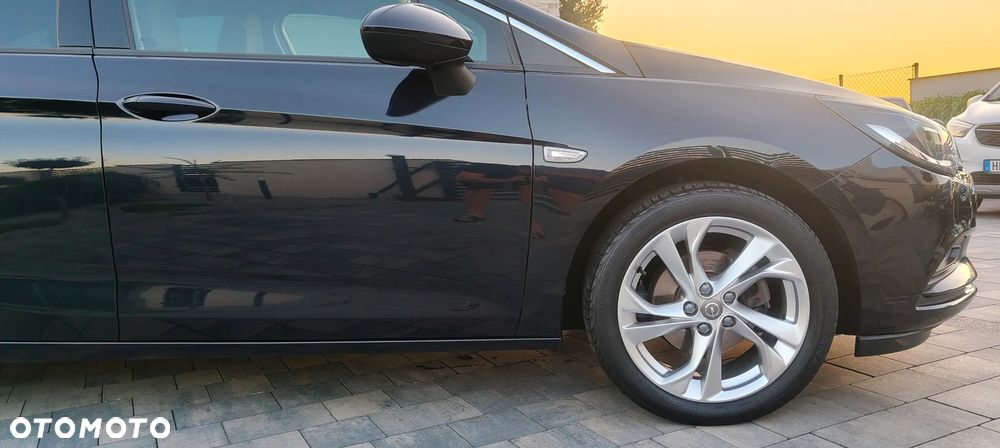 Opel Astra 1.4 Turbo Business - 9