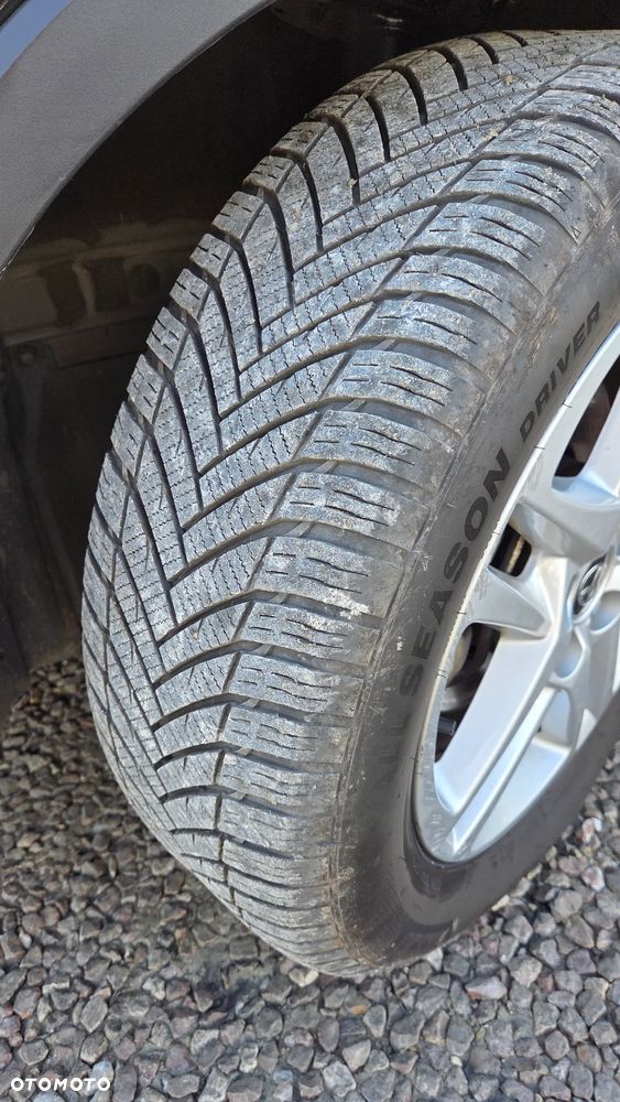 Toyota C-HR Business-Edition - 23